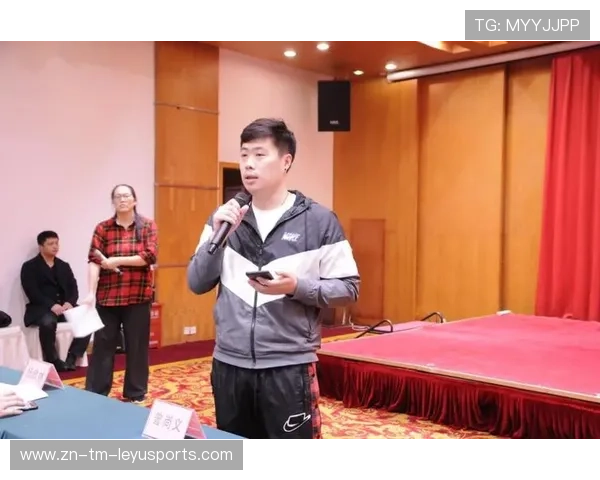游泳技战术交流研讨会召开，游泳基本技术全能比赛